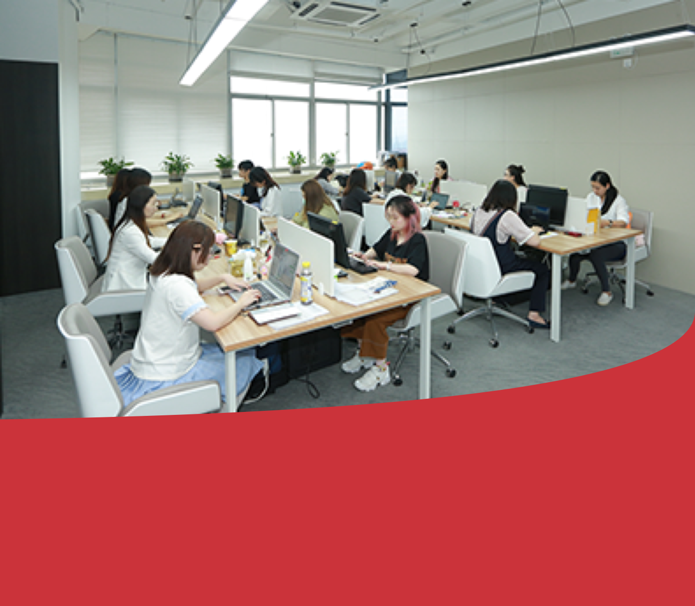 Career Opportunities: Outstanding Teachers at Ai Chinese and Pathways to International Teaching Positions